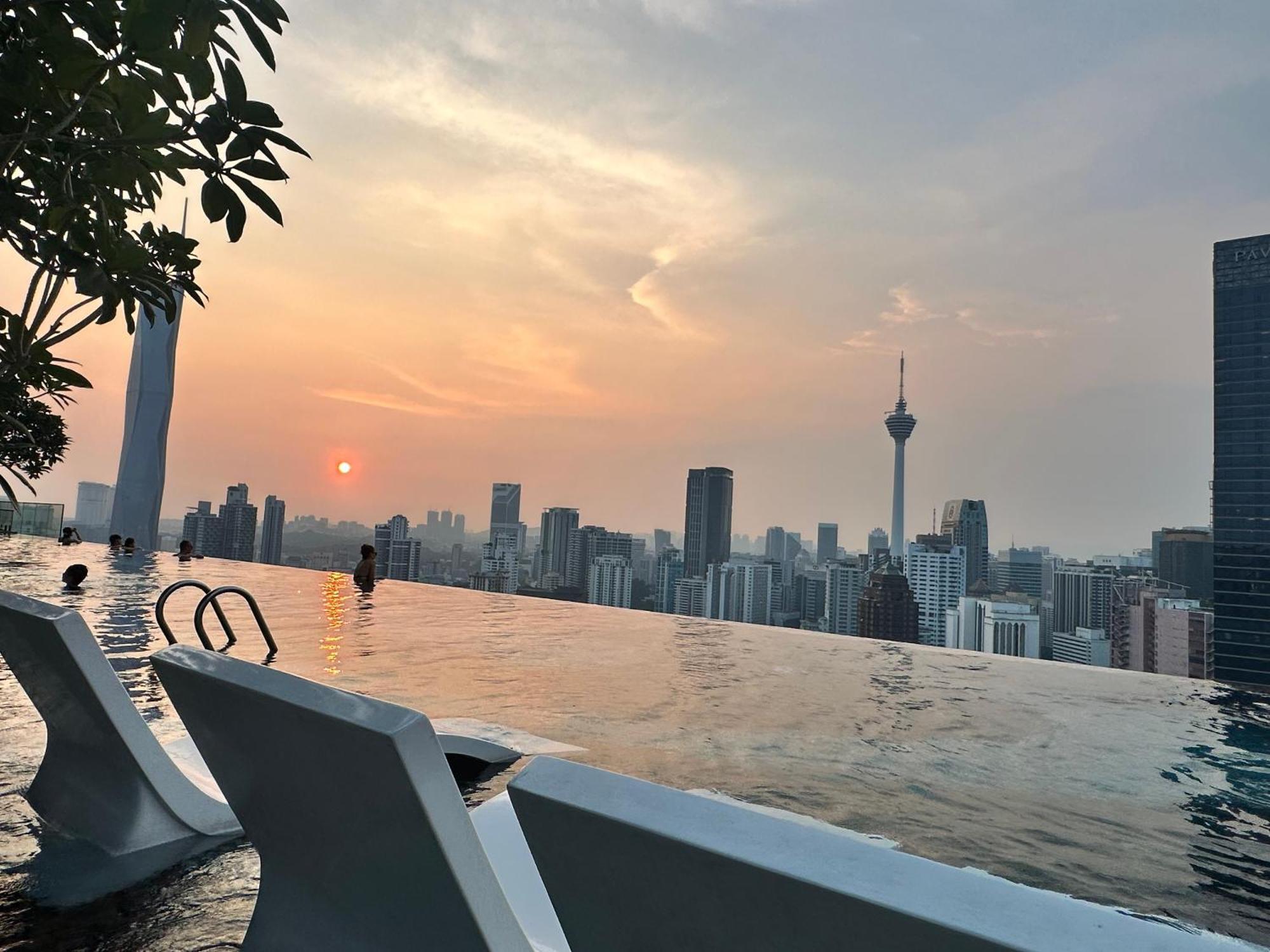 Axon Residence Suites Kl Куала-Лумпур Екстер'єр фото