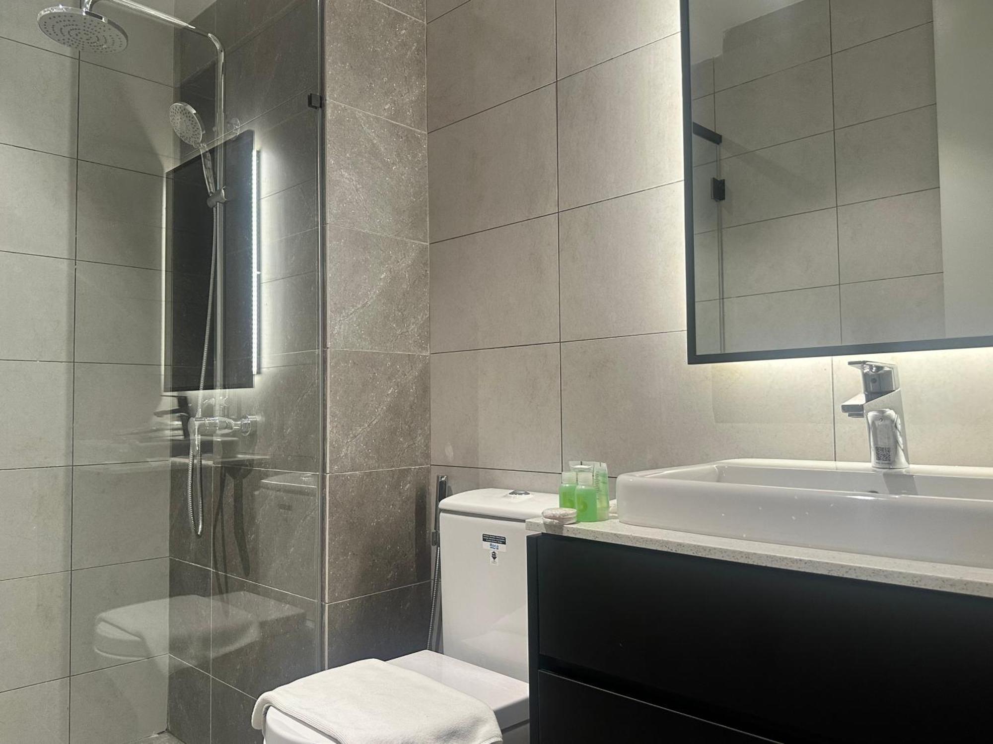 Axon Residence Suites Kl Куала-Лумпур Екстер'єр фото